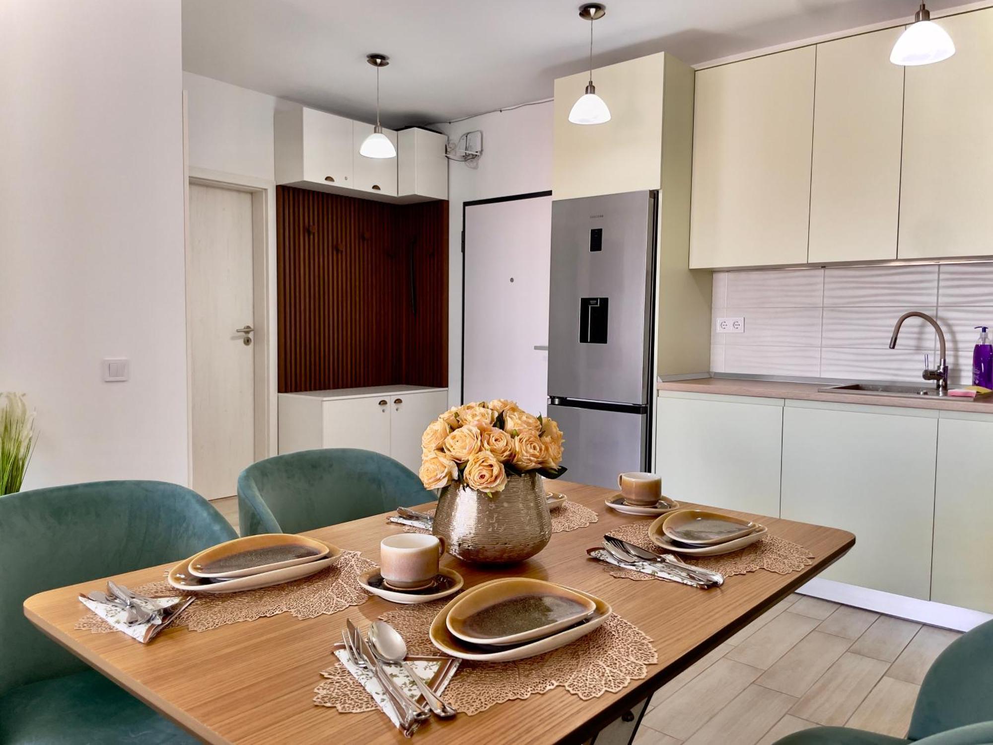 Piazza Vista - Granvia Park Apartment Bukares Bagian luar foto